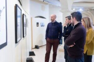 Sigue abierta la muestra de  trabajadores legislativos