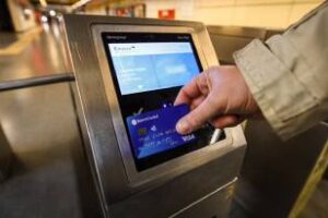 Subte:Se podrá pagar con celulares,tarjetas de crédito y débito