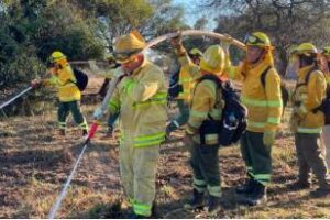 Ambiente continúa con las formaciones para combatir incendios