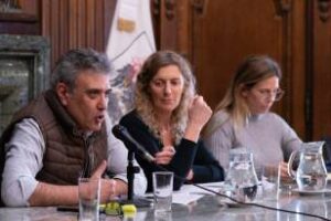 En la ciudad:Se reuniòn la comisiòn del Código Urbanístico