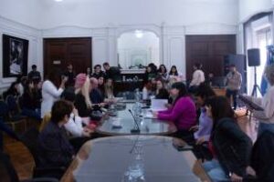 Ciudad:Reuniòn de comisión de Asuntos Constitucionales