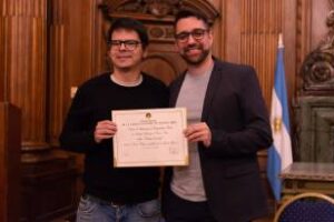 Legislatura porteña:Distinguieron la obra “El diseño del mundo”