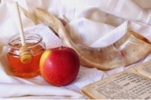 El mundo judío comienza a celebrar Rosh Hashaná 5785