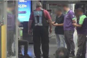 Dos chilenos detenidos por intentar robar en los subte