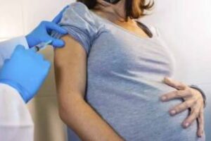 Ciudad vuelve a vacunar contra el Virus Sincicial Respiratorio