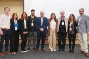 AMIA presento:»La revolución demográfica de la longevidad»