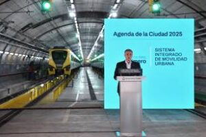 Ciudad comprará vagones de subtes y tendrá línea de colectivos eléctricos