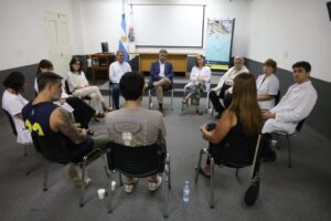 Jorge Macri:Junto a chicos que se tratan por problemas de ludopatía