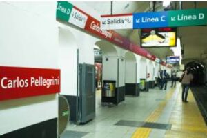 Línea B:Durante los viernes de enero continuará el horario extendido