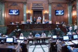 Legislatura porteña:Aprobó la suspensión de las PASO