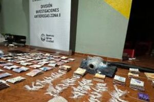 Barrio Zavaleta 21-24:Mega allanamientos e incautan drogas