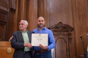 Ciudad:Personalidad Destacadas de la Cultura a Juan Carlos Manoukian