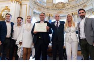 La Legislatura porteña,homenajeó al cantor de tangos Fernando Soler