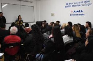 En el mundo del trabajo,la misión del Servicio de Empleo AMIA
