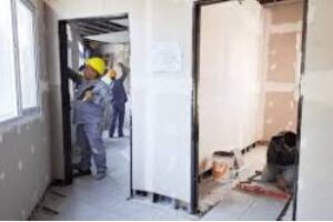 Comenzaron las primeras visitas de vecinos al mirador del Obelisco