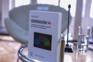 En la ciudad:Distinguen a Rodis Recalt por su podcast Generación 94