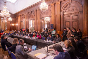 Legislatura:Las Comisiones trabajan juntos a proyecto de ley