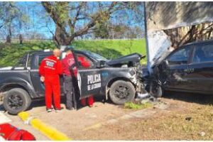 Ciudad:Persecución a un hombre que circulaba en un auto robado