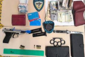 Ciudad:Detuvieron en el subte a un hombre armado con una pistola