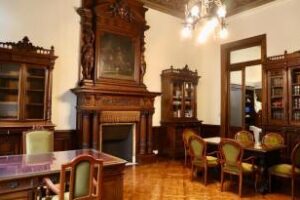 La Ciudad restauró el histórico edificio de La Prensa