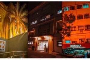 Los hospitales de la Ciudad porteña, se iluminaron de naranja