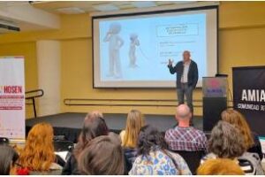 AMIA:Apoyo psicosocial telefónico en contextos de emergencia