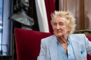 Ciudad:Distinción, se declaró como Huésped de Honor a Rod Stewart