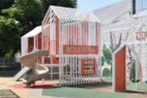 Balvanera:Fue renovada la Plazoleta Julio César Fumarola