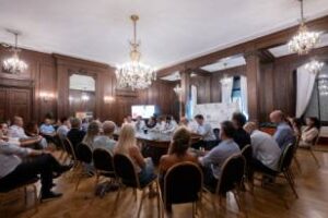 En la Ciudad:Avanza con la agenda de gestión