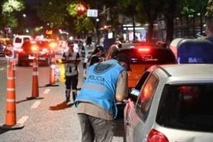 Balvanera: seis detenidos y droga y armas blancas secuestradas