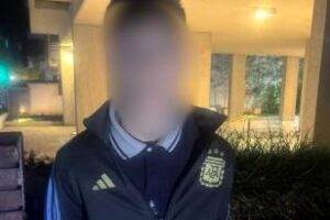 Detuvieron a dos ladrones, uno menor de edad y el otro con antecedentes