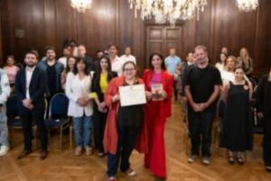 La Legislatura:Destacò destacó la publicación “Libros tras las rejas»