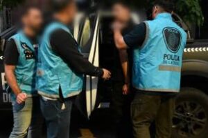 Ciudad:Detuvieron a un miembro de la «banda de los falsos tenistas”