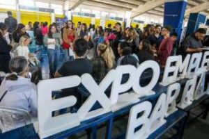 Villa Crespo Expo Empleo :Más de 1400 personas participaron