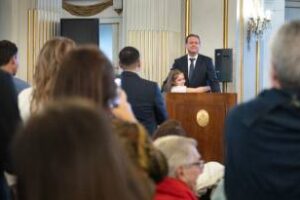 Personalidad Destacada:El oftalmólogo José Arrieta de las Ciencias Médicas