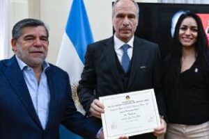 La Legislatura aprobó la Declaración de Interés,el libro “Tratarte Bien”
