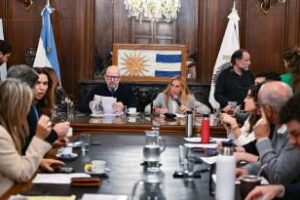 La iniciativa parlamentaria:Dictamen favorable para la “Ley de Hojarasca”